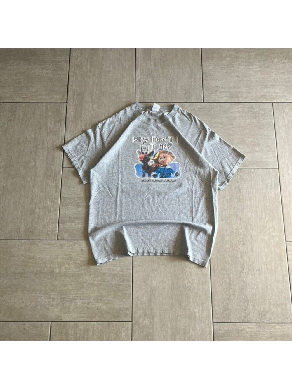Most Gray Rudolph The Red-Nosed Reindeer Graphic Tee Size Large
